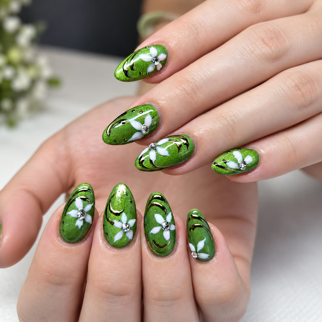 Green with white daisies